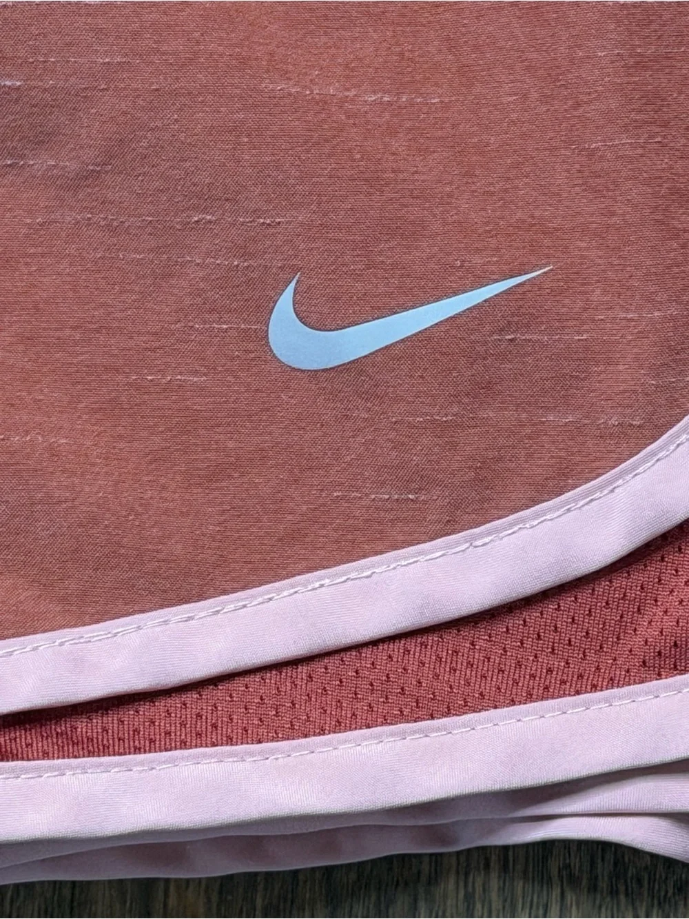 Nike Dri-FIT Tempo Running Shorts Women’s Large Rust Pink Athletic Lined